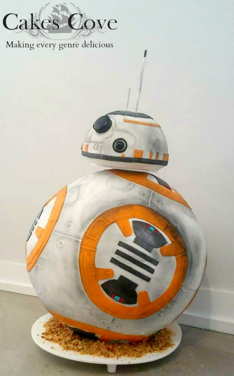 Illustration for article titled This Lifesize BB-8 Cake Is Almost Too Beautiful To Eat
